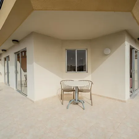 Obsidian Santa Maria Appartement *